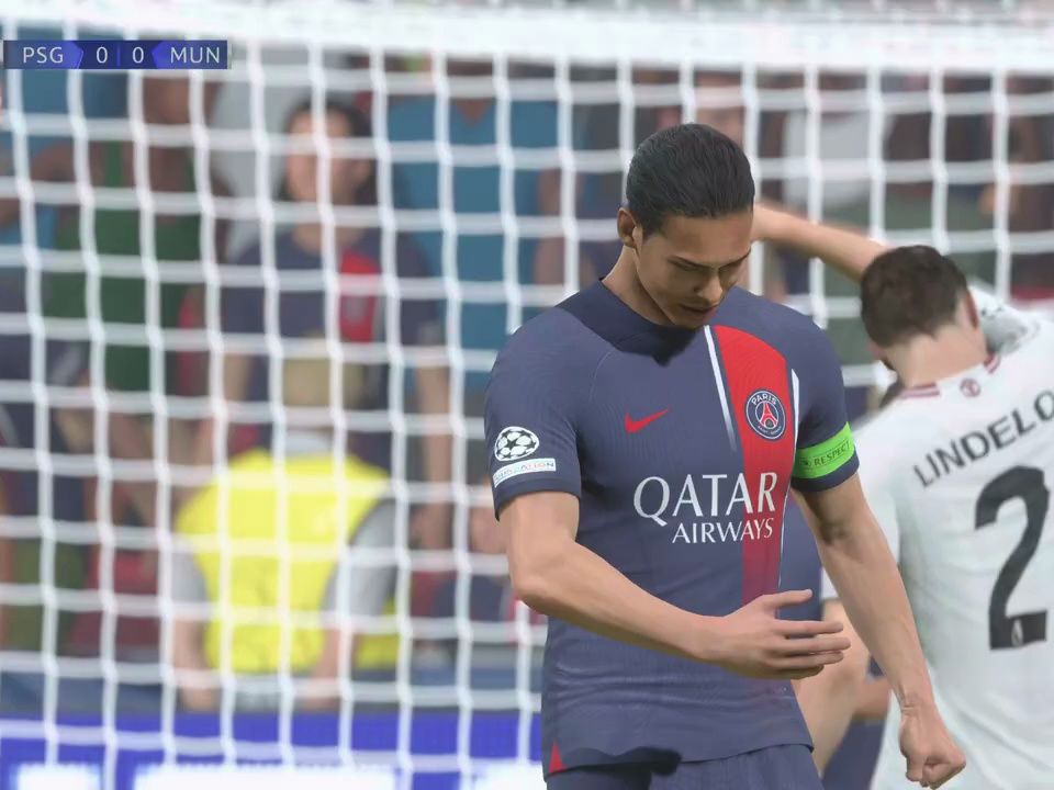 包含巴黎圣日耳曼狂胜曼联，晋级希望大增的词条