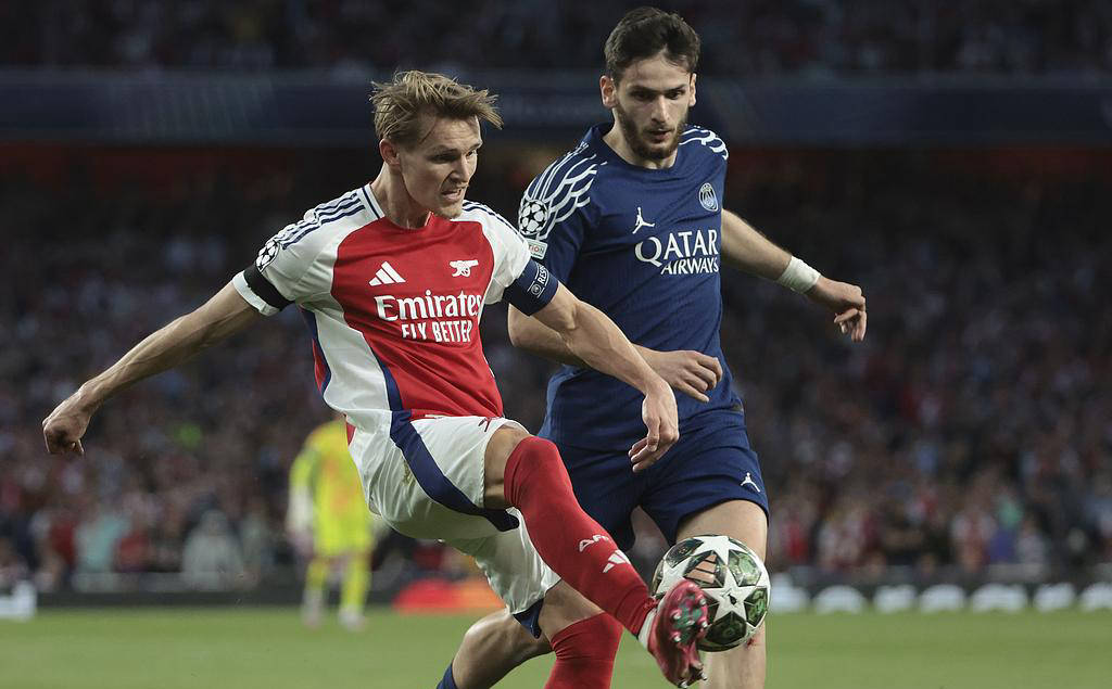 阿森纳挡不住失利主场舍弃三分的简单介绍