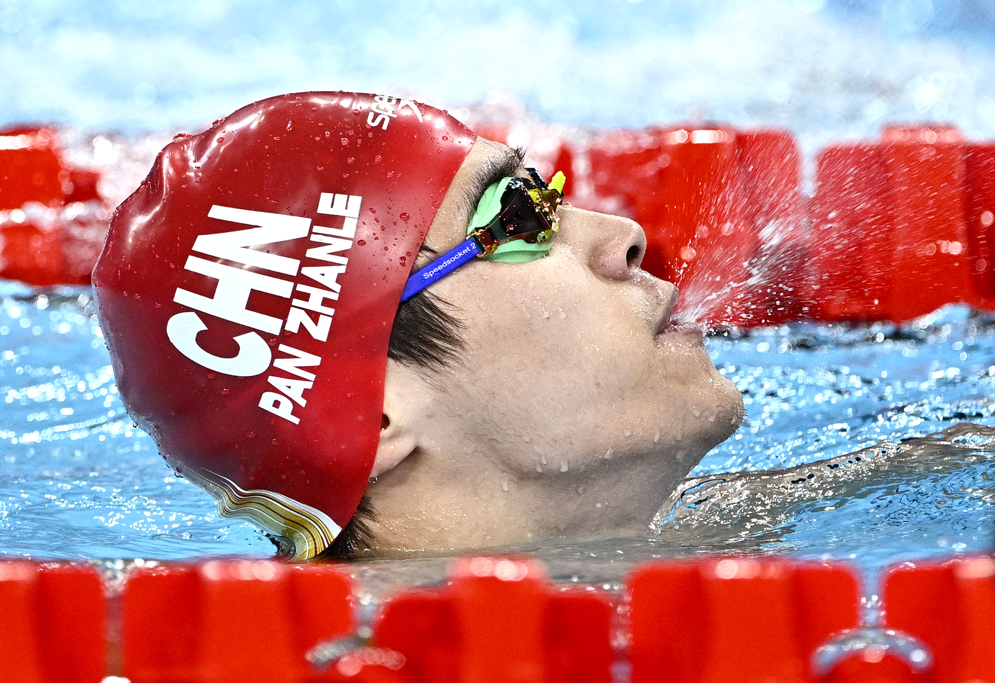 爱游戏中国官网-关于澳大利亚游泳队夺得男子x米接力金牌的信息