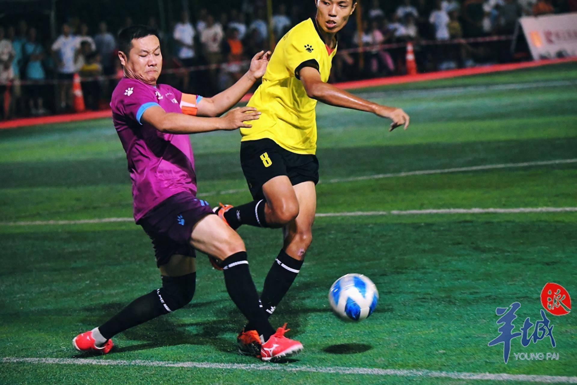 爱游戏app下载-足球联赛的厮杀场面令人目不暇接的简单介绍