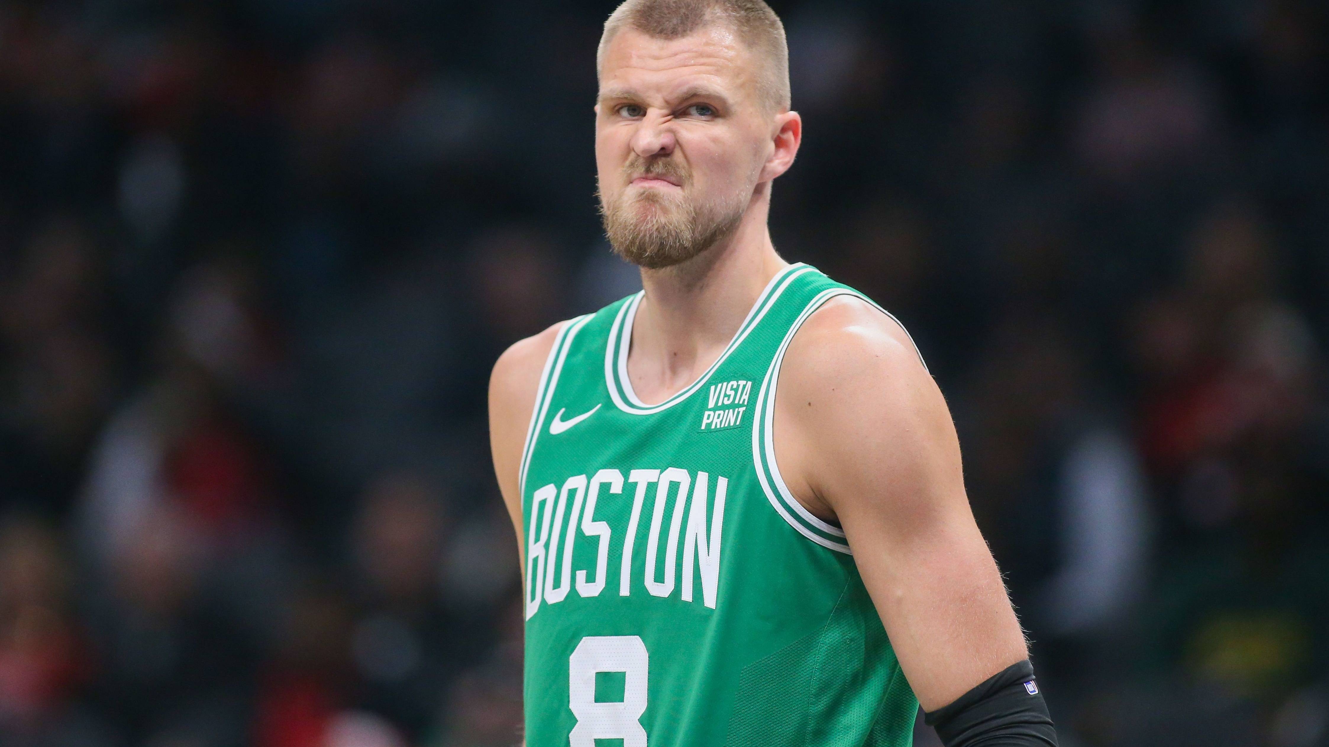 爱游戏亚洲官网-开拓者大胜掘金，波尔津吉斯全场最高得分的简单介绍