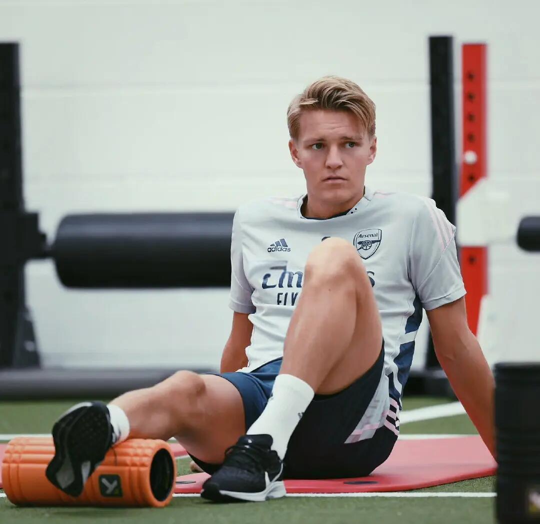 爱游戏中国官网-包含阿森纳球员做好备战欧洲俱乐部比赛的词条