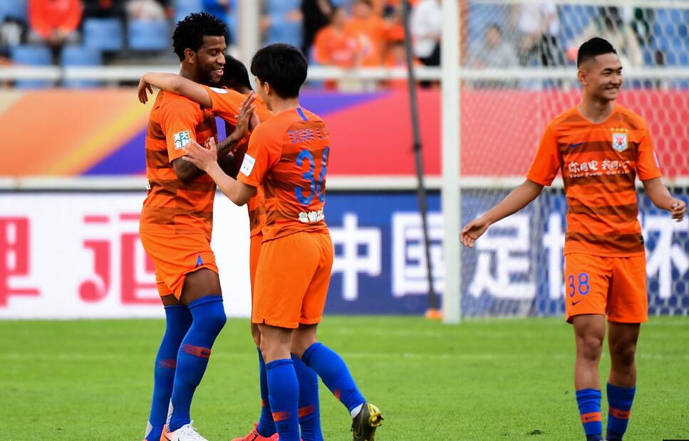 爱游戏在线-浙江绿城主场逆转苏州东方，保住三分的简单介绍