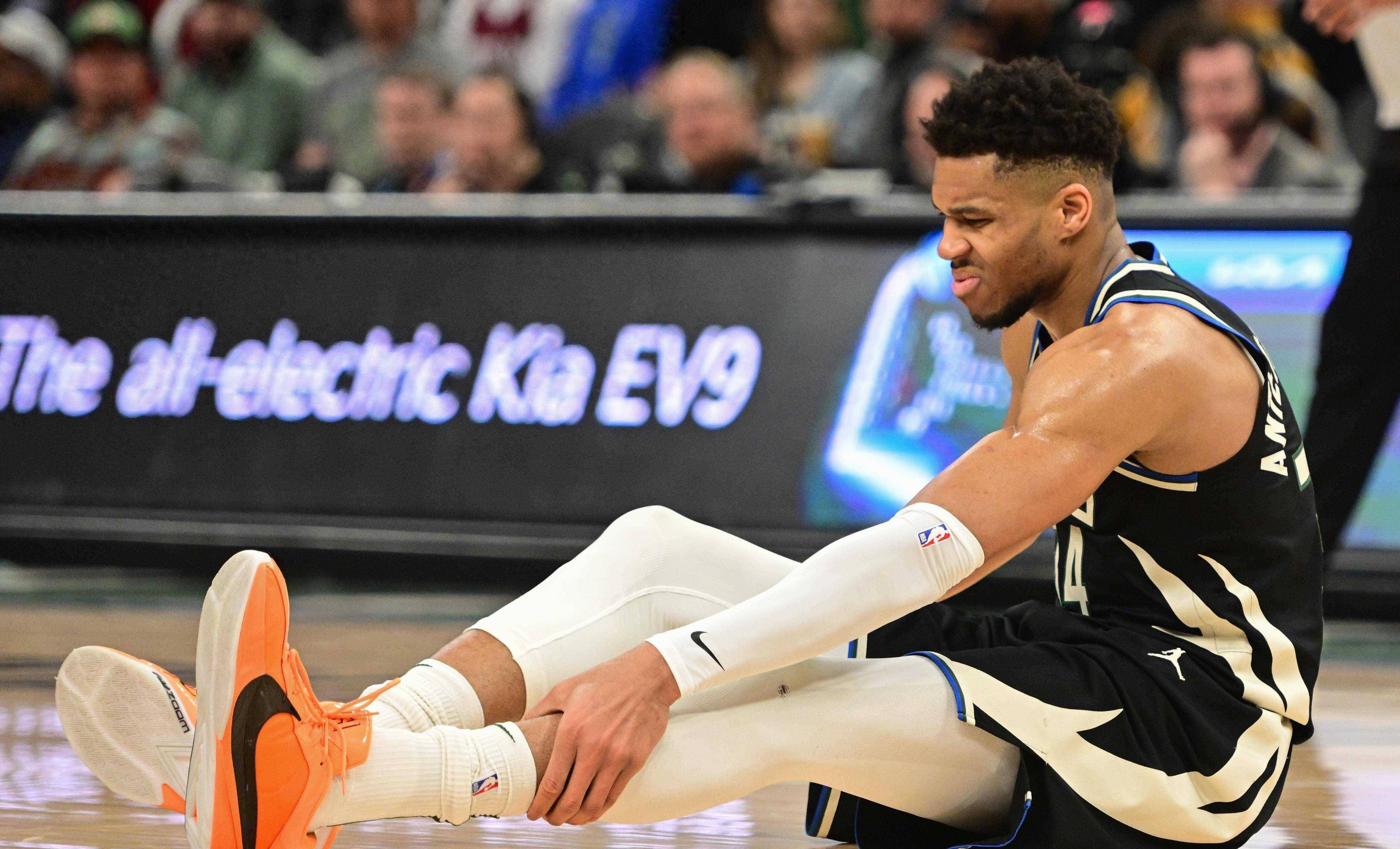 雄鹿队球员因个人原因无限期缺席训练的简单介绍