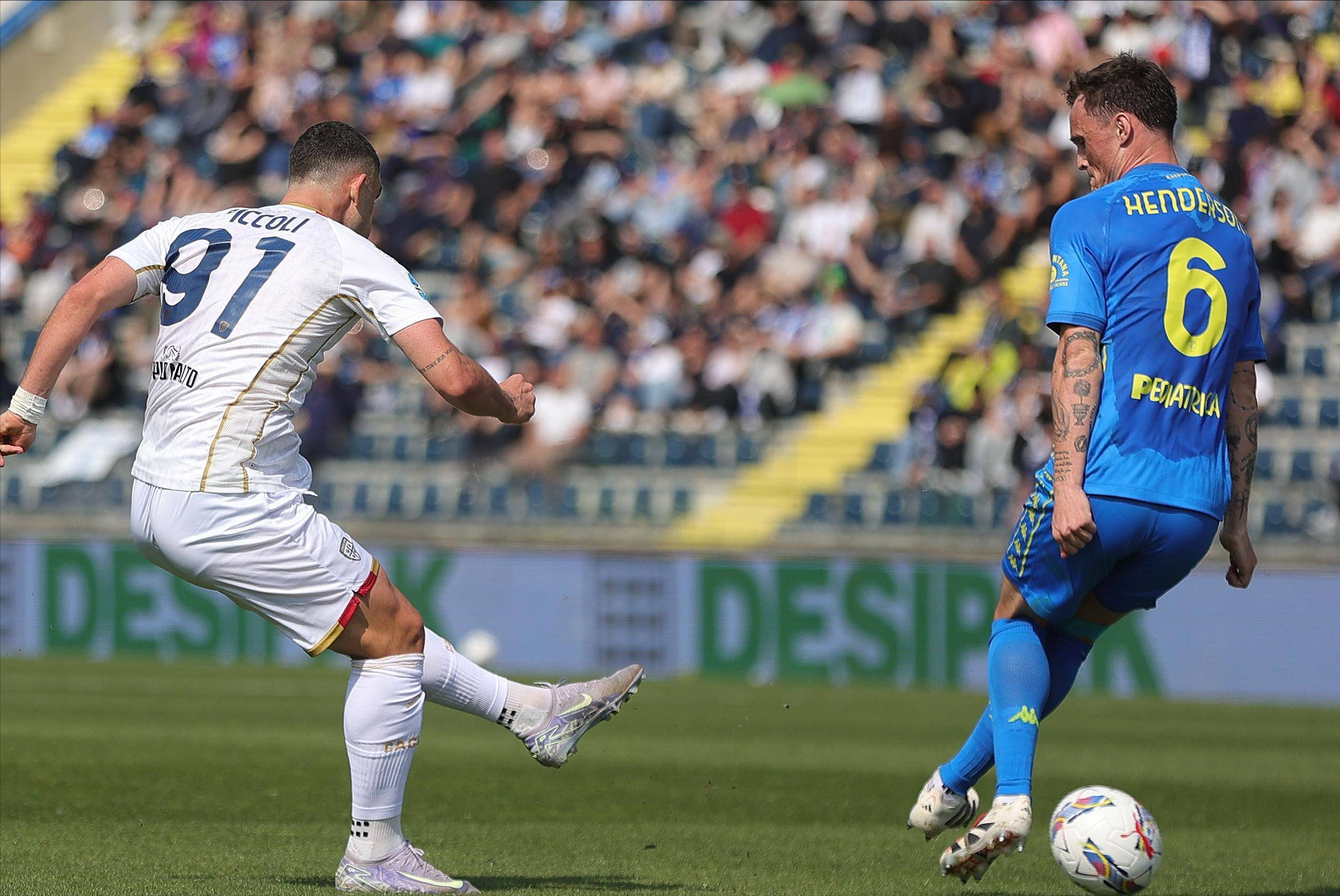 爱游戏体育官网-尤文图斯胜国际米兰，稳固领先位置