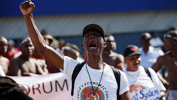 南非篮球明星在社交媒体上公开道歉