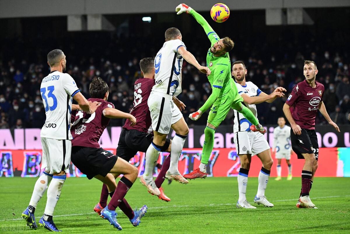 爱游戏登录入口-阿拉维斯客场险胜，提升战绩排名的简单介绍