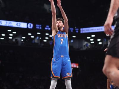 包含篮网与森林狼激战,场上气氛紧张火爆的词条 包含篮网与森林狼激战,场上气氛紧张火爆的词条