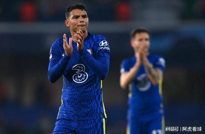 关于切尔西客场战平伯恩利，取得一分的信息