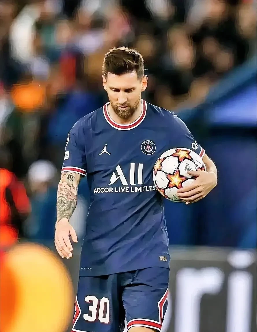 包含梅西再现绝杀，巴黎圣日耳曼晋级法国杯四强的词条