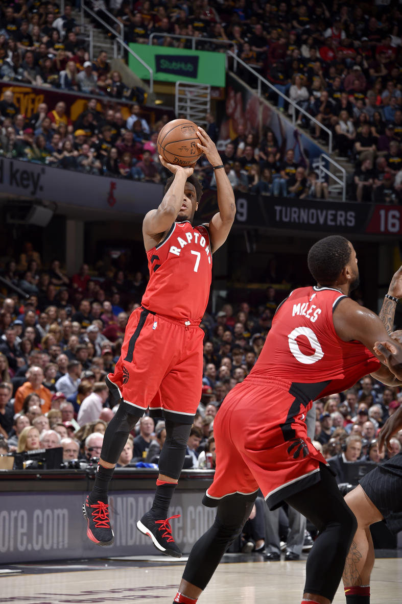 猛龙队主场大获全胜,士气高涨的简单介绍 猛龙队主场大获全胜,士气高涨的简单介绍