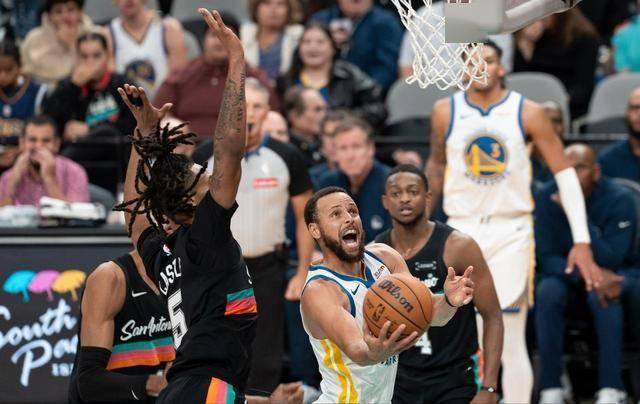 勇士主场击败马刺，登西部第一