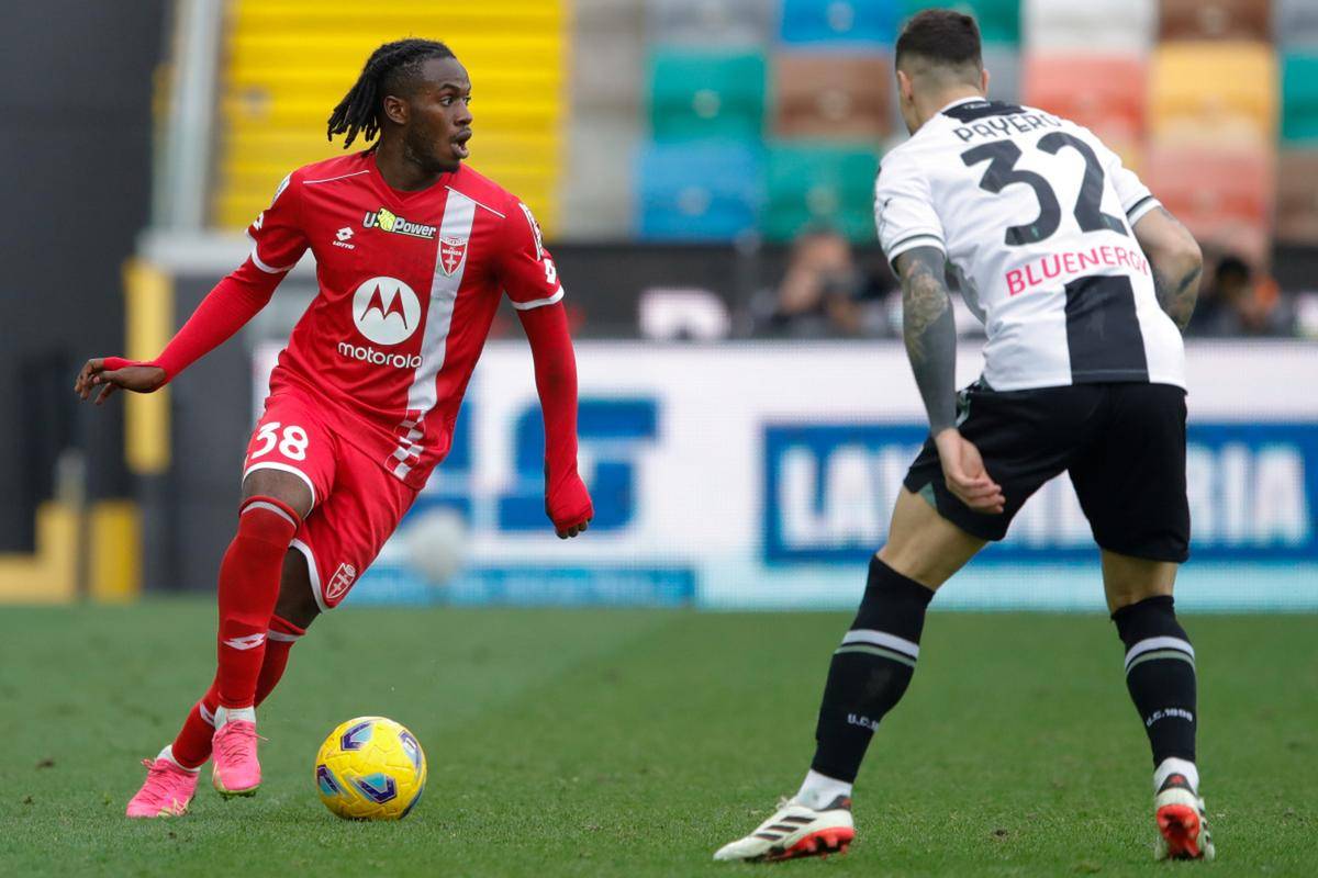 爱游戏官网-乌迪内斯客场险胜，整体表现稳健期待更好的简单介绍