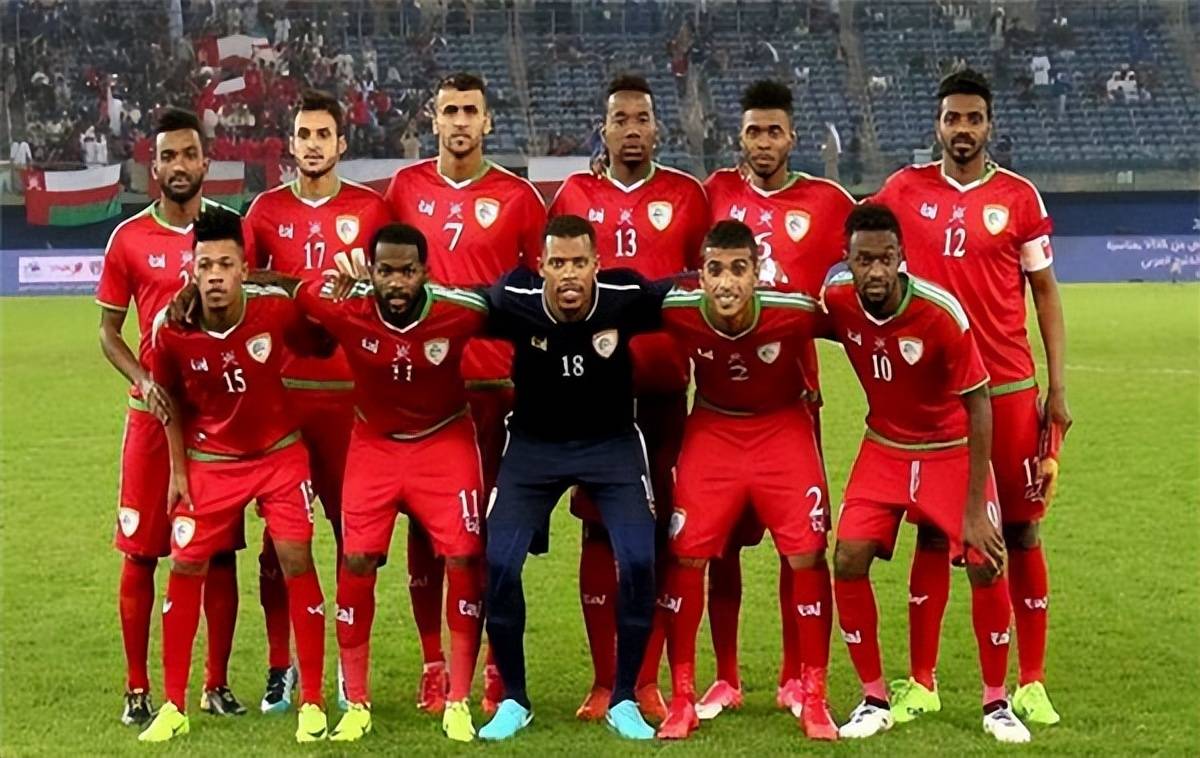 沙特女子击剑队夺得团体项目亚军，实力不俗