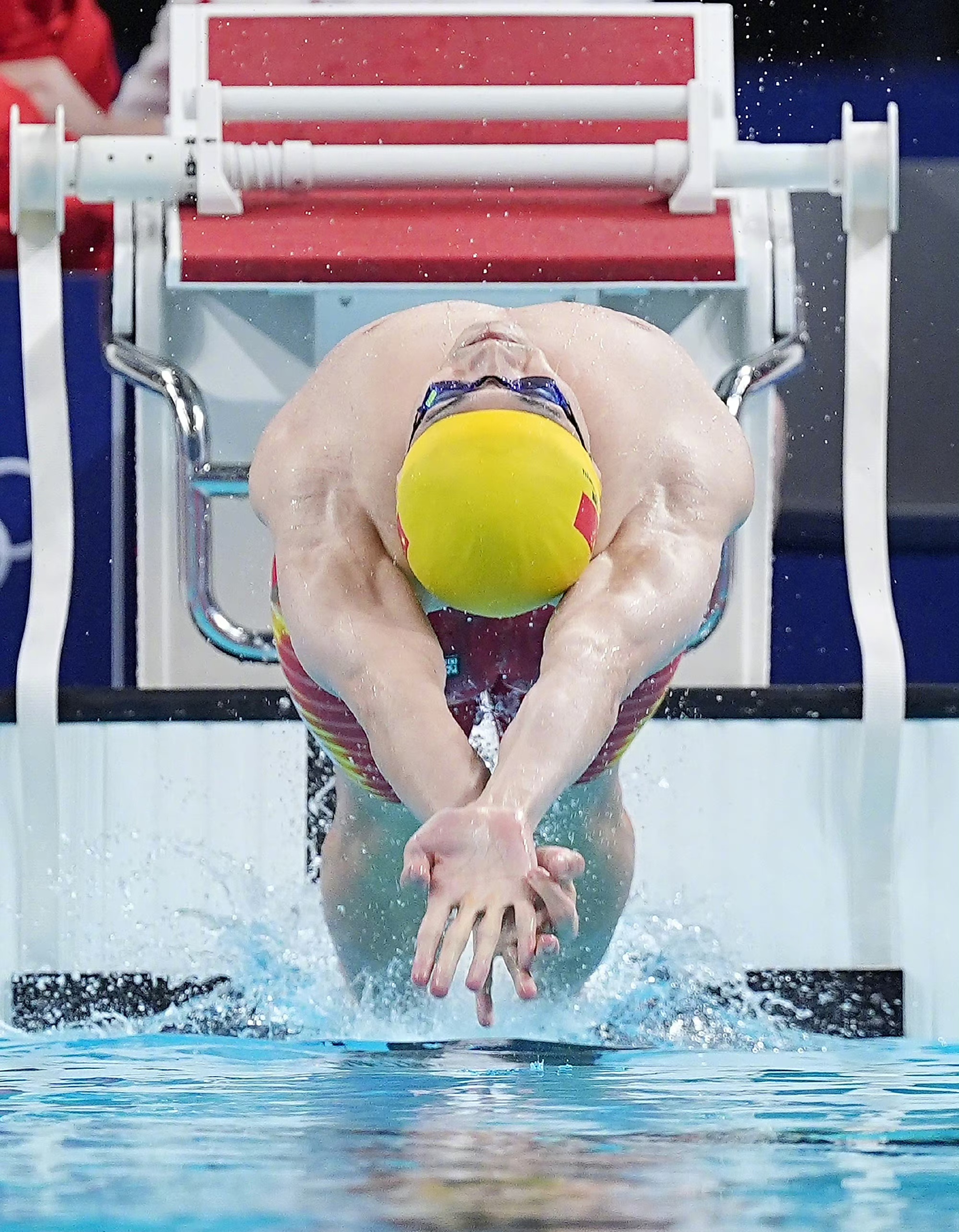 爱游戏体育官网-关于精彩纷呈！运动员擒金，创历史佳绩的信息